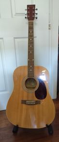 Acoustic guitar