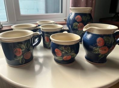 Forrester Bandon Irish Pottery Stoneware Apples