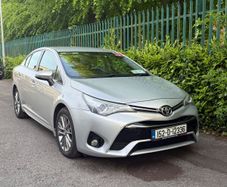 Toyota Avensis 2015
