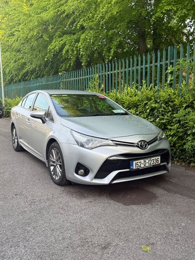 Toyota Avensis 2015