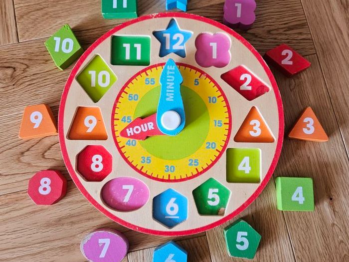 Melissa and Doug Wooden Shape Sorting Clock