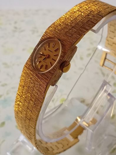 Vintage Regency Gold Plated 17 Jewels Women's Wristwatch.