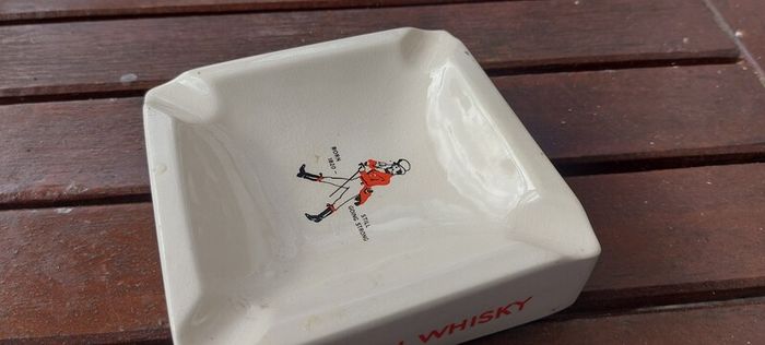 johnnie walker, collectors item,,lovely advertising display ashtray, free shipping within Ireland thank you, sold as is