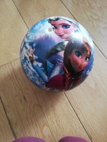 Disney Frozen ball