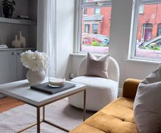 Coffee table set of 2