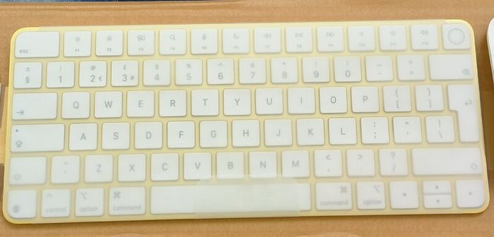 Apple Magic Keyboard (A3118) - with Touch ID - for Mac Models Silicon (QWERTY English) Yellow / Gold (Original/ Brand New)