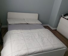 Bedframe + Mattress