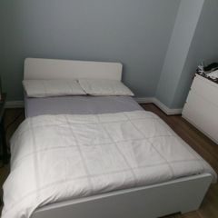 Bedframe + Mattress