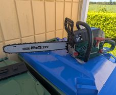 Chainsaw