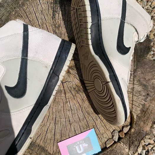 Retro Nike Dunk High Suede Light Bone Black