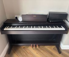 Yamaha Digital piano YDP-143