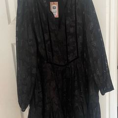Black lace mini dress Dunnes Gallery Size 20 brand new