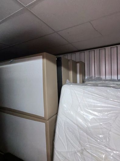 Bed and mattress