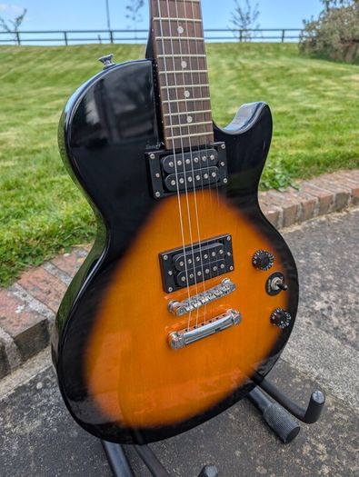 Epiphone Les Paul Special Electric Guitar