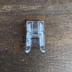 Sewing machine foot