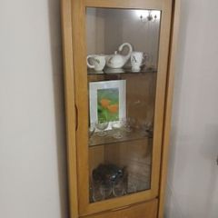 Dresser/Cabinet