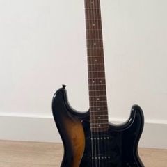 squier stratocaster