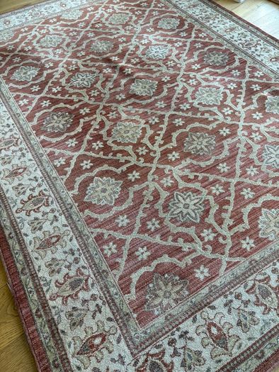 Rug
