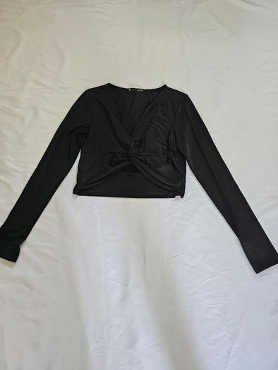 Krisa Revolve Black Cutout Crop Top RRP 85E