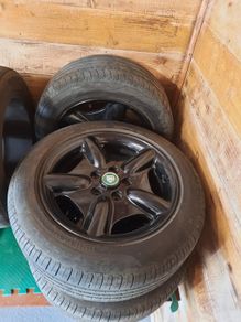 Alloy wheels