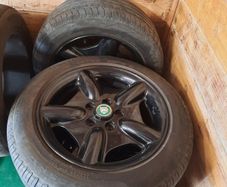 Alloy wheels