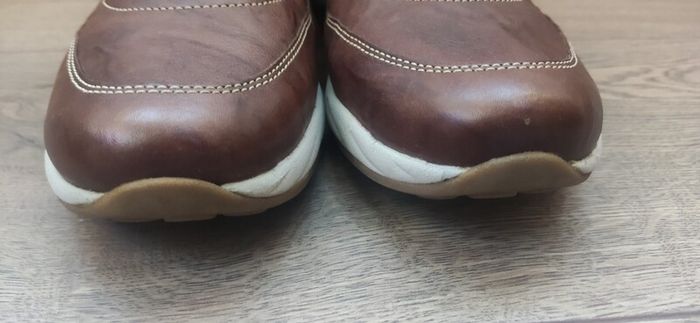 Rolling soft by Gabor leather shoes size 6