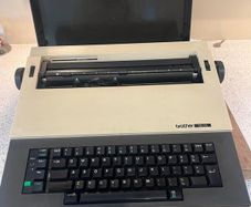 Manual Typewriter