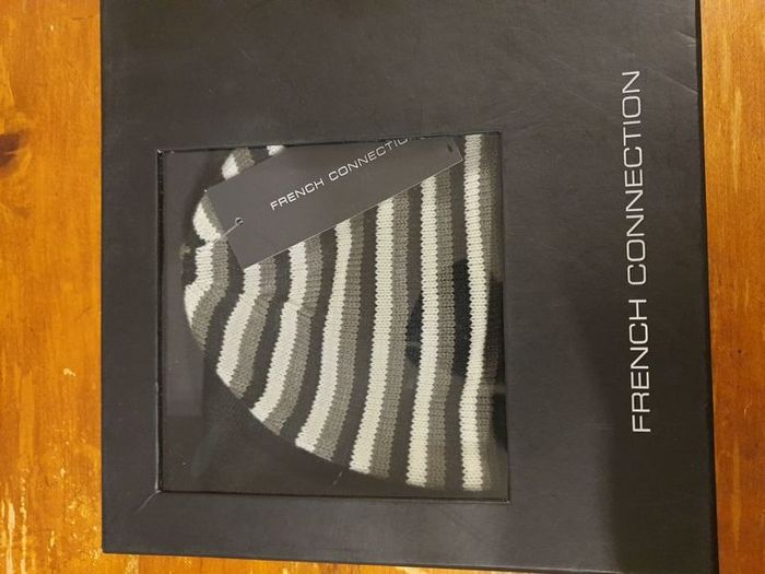 FCUK Scarf & beanie set