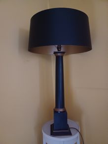 Black Pedestal Lamp