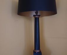 Black Pedestal Lamp