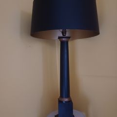 Black Pedestal Lamp