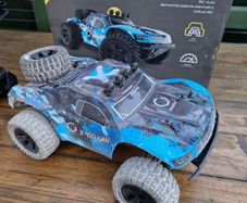 Overmax x hooligan Rc car
