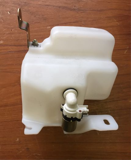 Screen Wash Tank/Motor (Fiat Seicento)