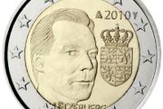 Luxembourg 2 Euro Commemorative Coin 2010 - Coat of arms of the Grand Duke. Uncirculated.
