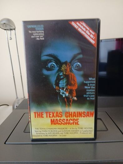 The Texas Chainsaw Massacre 1974 Film. English With Subtitles (Rare Scope Version) Letterbox Black Bars.