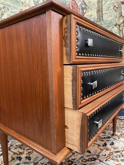FLASH SALE ! Was 395 now 330 ! Mid-Century Modern Chest of Drawers