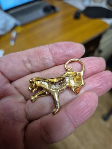 Vintage Brooch