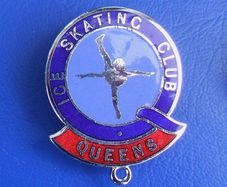 QUEENS ICE SKATING CLUB (London W2) - membership enamel badge (early 1960's)
