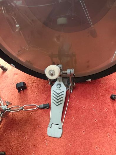 Yamaha Stage Custom Drum kit with Meinl cymbals and fancy stool