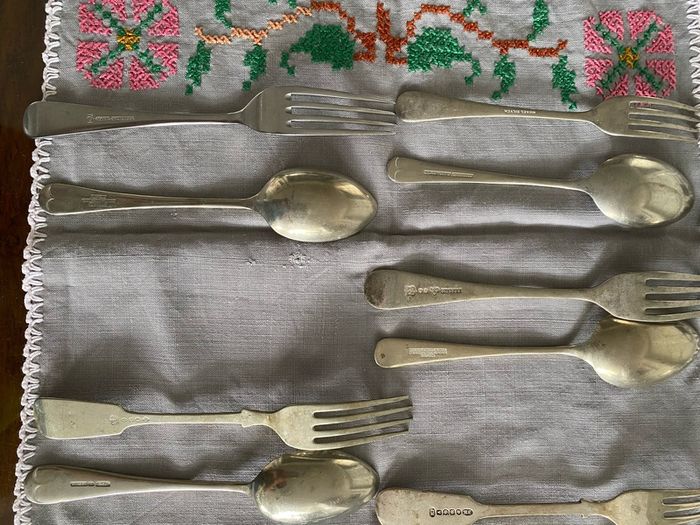 Cutlery - forks & spoons vintage