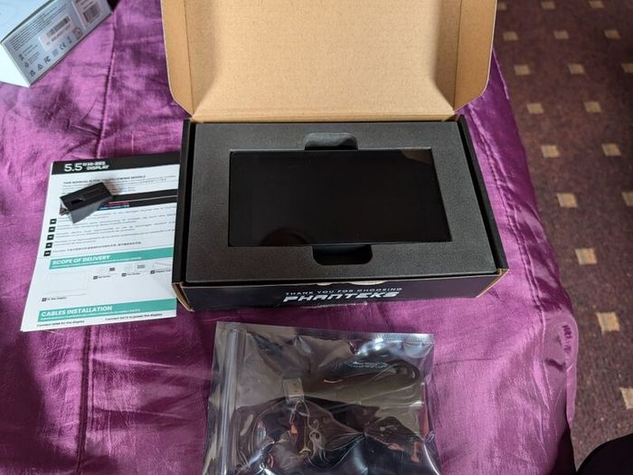 Phanteks 5.5 inch high res display / sensor panel