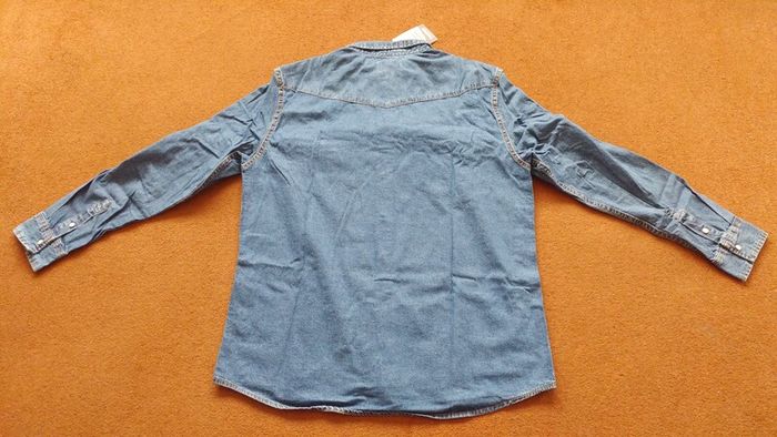 Jacket.