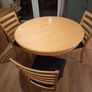 Oak dining table Image 2