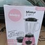 Blenders come with small blender to crush ice it's glass Image 2