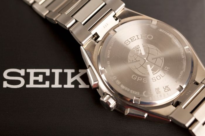 Seiko Astron SSH111 (Box & papers)