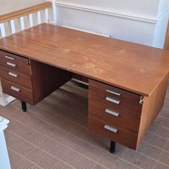 Office Desk