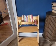 Tripp Trapp infant high stool /child seat