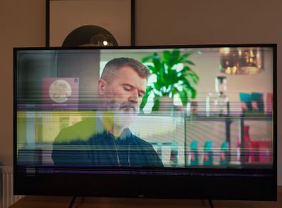 broken tv JVC 50'