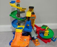 Toot toot drivers construction site