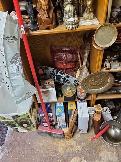 African carving